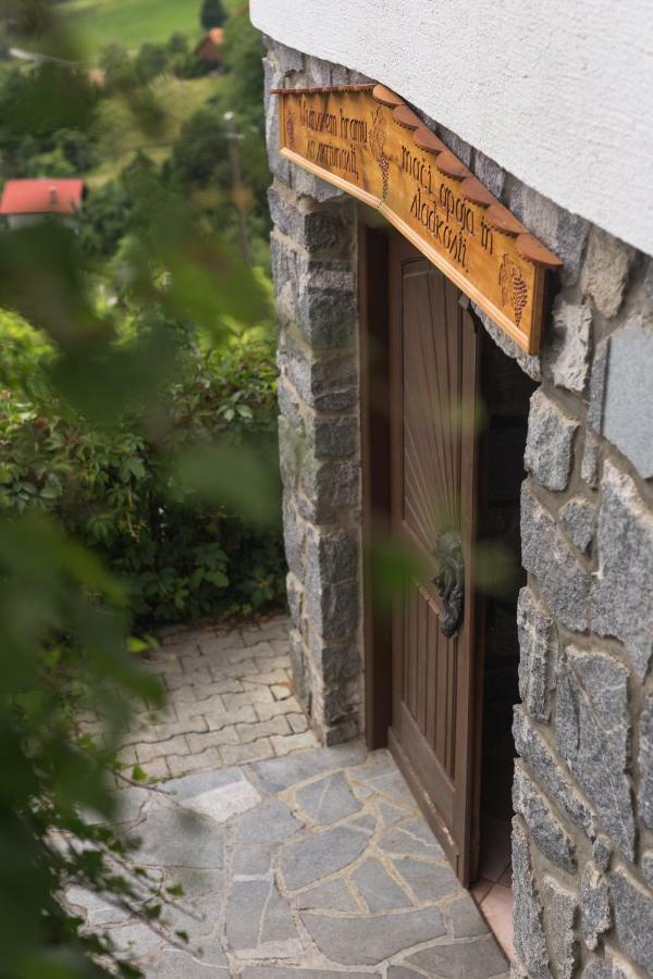Apartment Velbana Gorca Virstanj Bagian luar foto